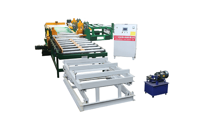 Roller automatic sawing machine